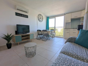 Appartement proche port et mer avec wifi et climatisation